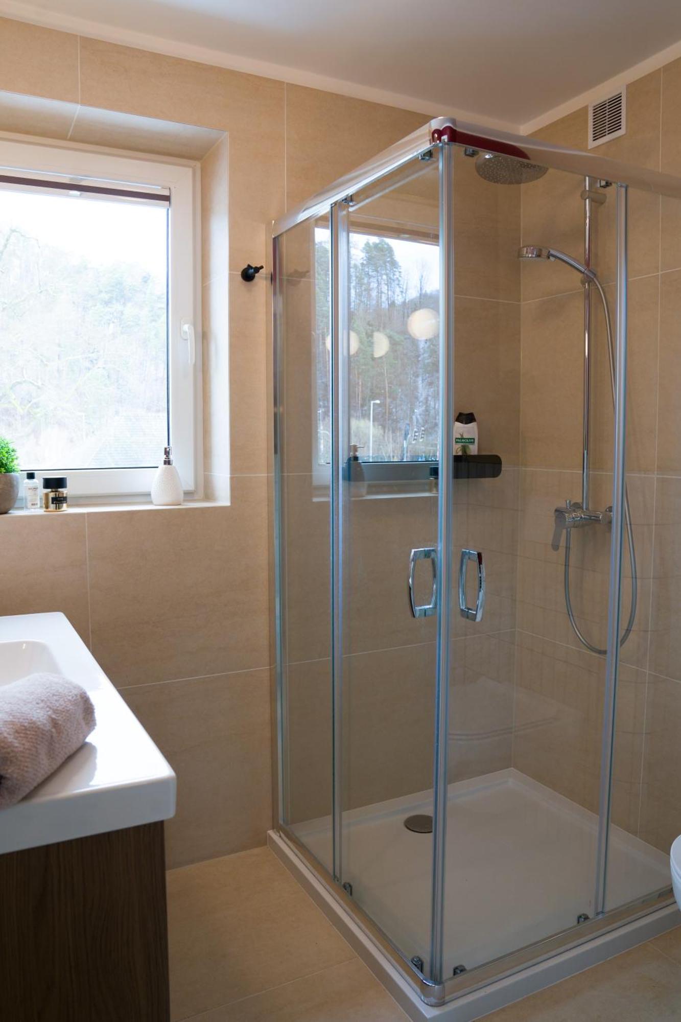 Villa Turris Apartamenty Przy Muszynskim Zamku Muszyna Luaran gambar